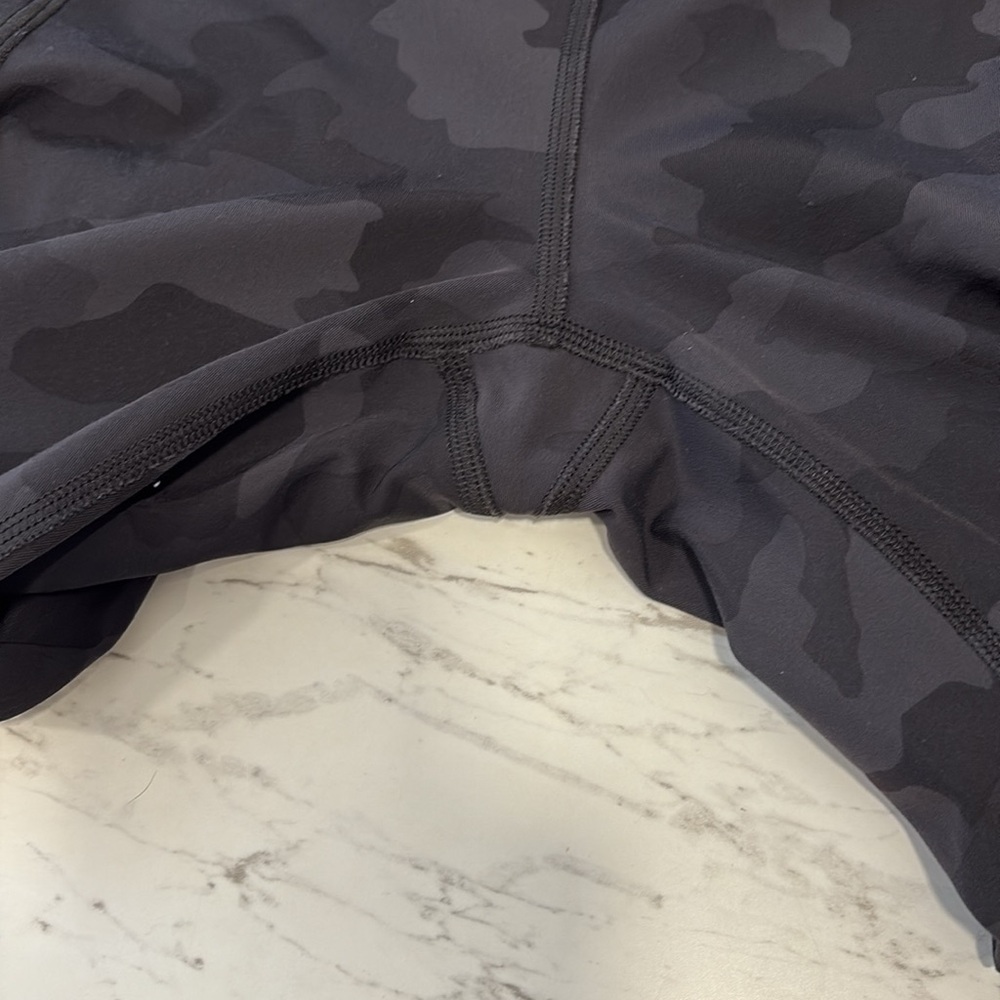 Lululemon Power Thru High-Rise Crop 23" - Picture 8 of 8